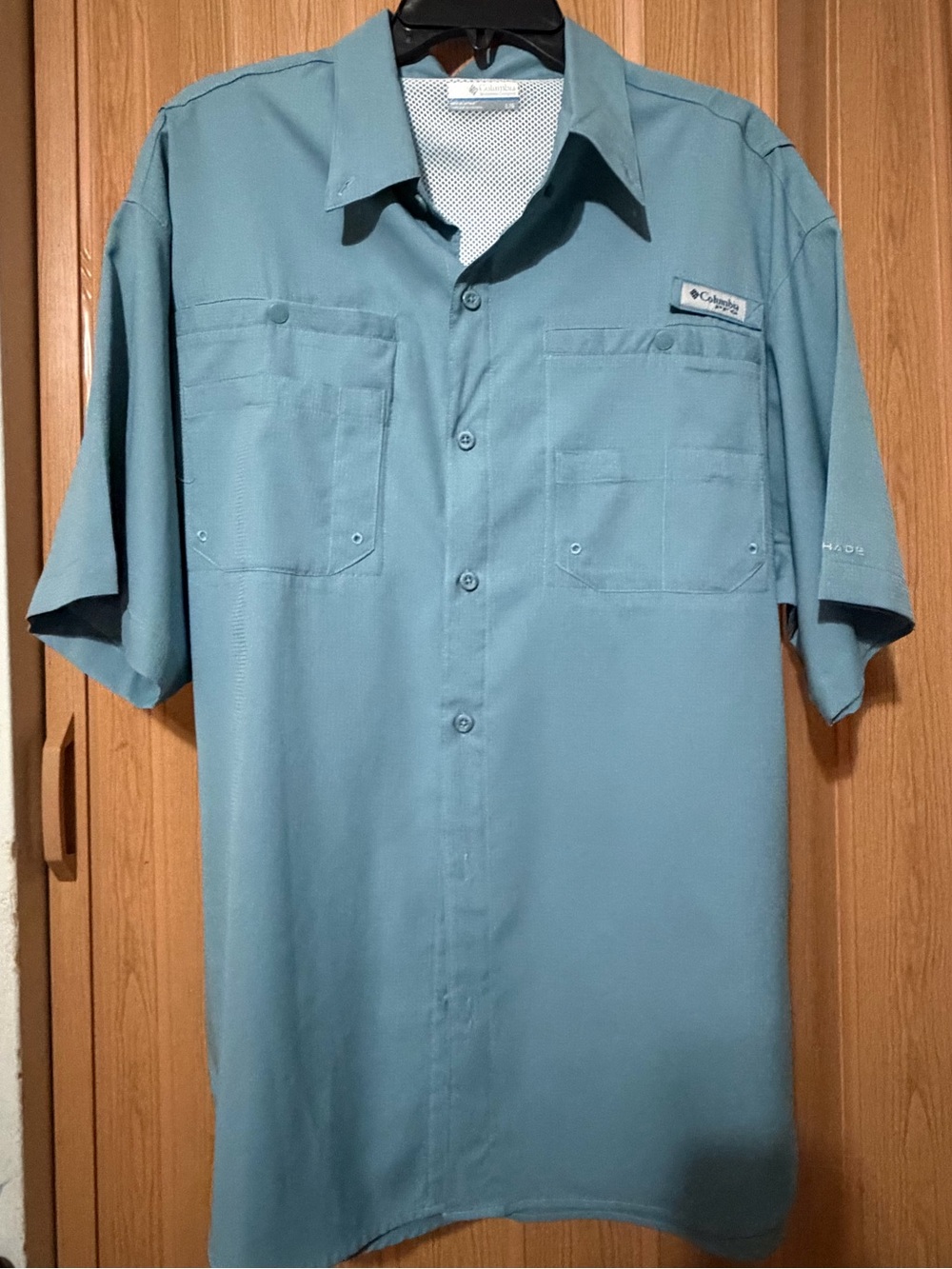 Columbia Short Sleeve Button-Down Shirt - Teal